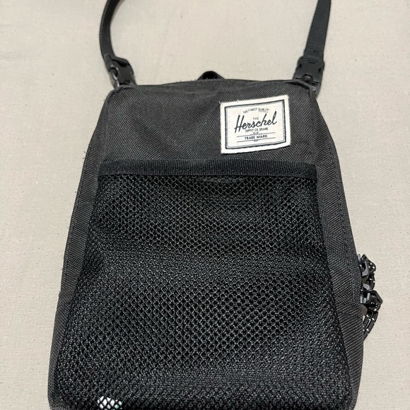 Herschel Sinclair Crossbody - Picture 3 of 6